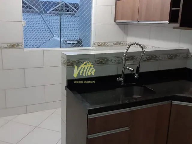 Apartamento 2 quartos e 1 banheiro, à venda, no bairro Iguaçu em Araucária