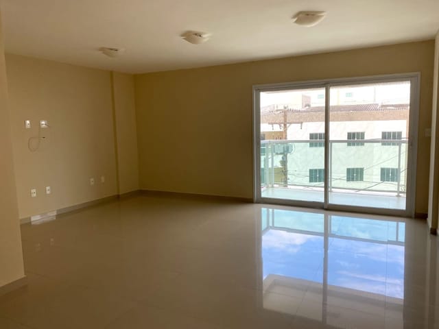 Apartamento com 102m² 3 quartos e 4 banheiros, para alugar, no bairro Cavaleiros em Macaé