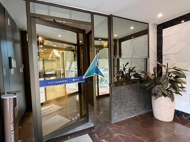 Apartamento com 800m² 3 quartos e 2 banheiros, à venda, no bairro Centro em Governador Valadares