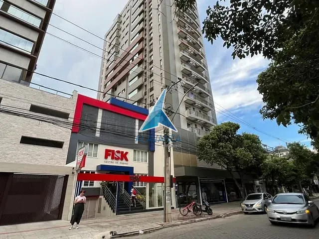 Apartamento com 800m² 3 quartos e 2 banheiros, à venda, no bairro Centro em Governador Valadares