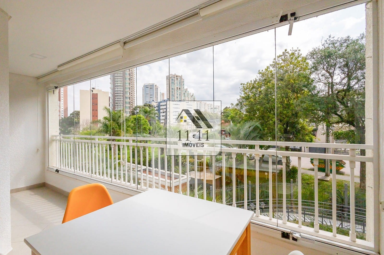 Apartamento à venda com 3 quartos, 106m² - Foto 13