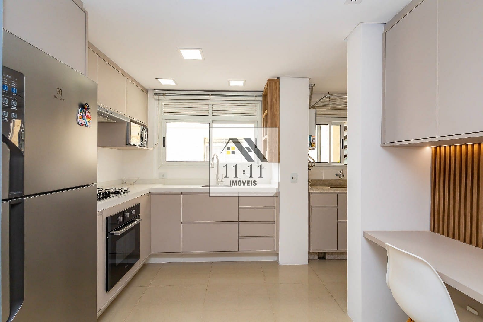 Apartamento à venda com 3 quartos, 106m² - Foto 15