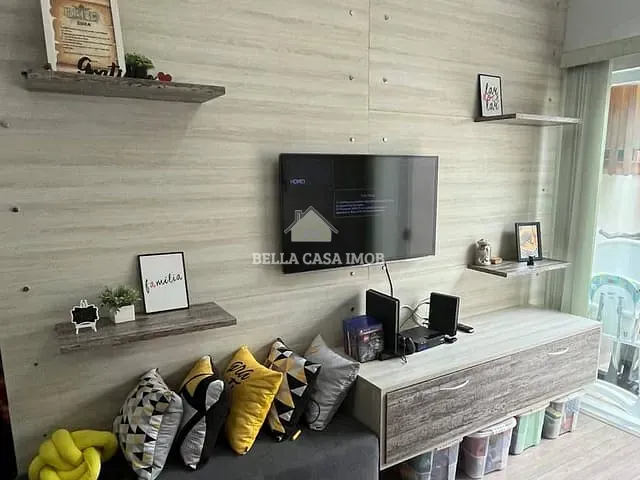 Casa 2 quartos e 2 banheiros, à venda, no bairro Central Parque Sorocaba em Sorocaba