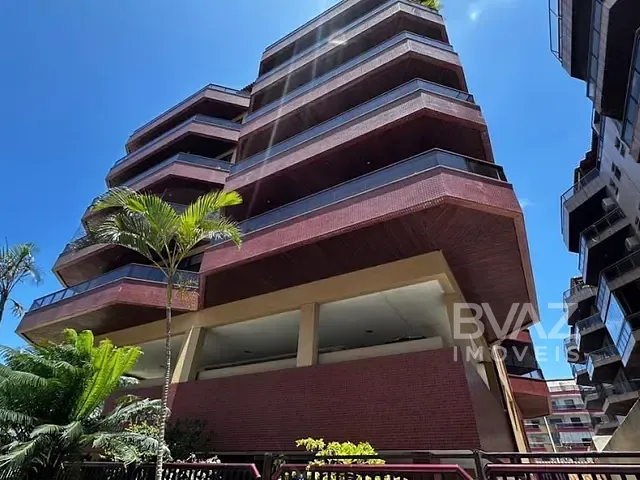 Apartamento com 156m² 2 quartos e 3 banheiros, à venda, no bairro Braga em Cabo Frio