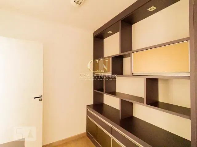 Apartamento 1 quarto e 2 banheiros, para alugar, no bairro Higienópolis em São Paulo