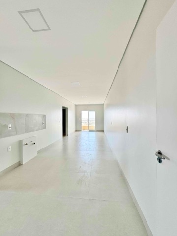 Apartamento com 71m² 2 quartos e 1 banheiro, à venda, no bairro Centro em Nova Mutum