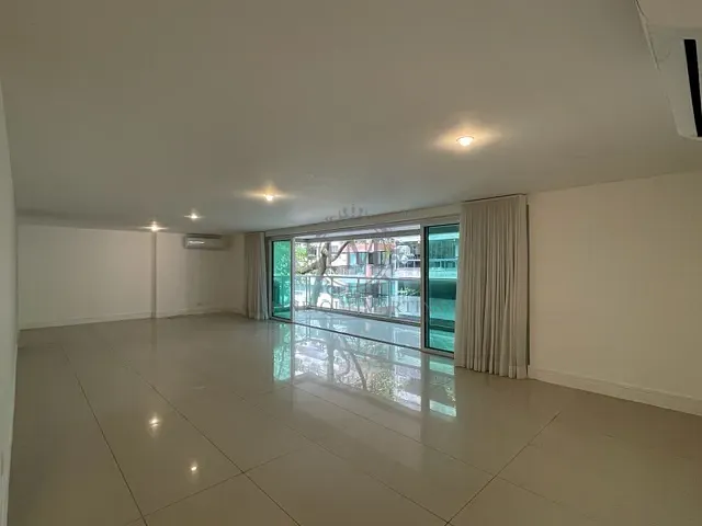 Apartamento com 229m² 4 quartos e 5 banheiros, para alugar, no bairro Leblon em Rio de Janeiro