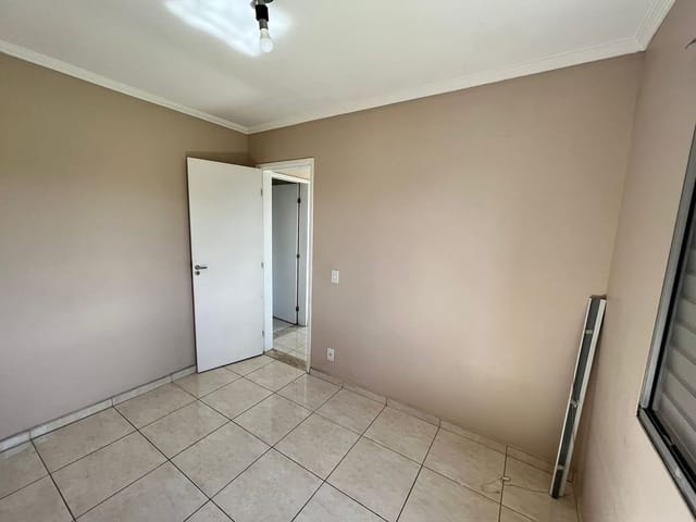 Apartamento 2 quartos e 1 banheiro, à venda, no bairro Parque Valença I em Campinas