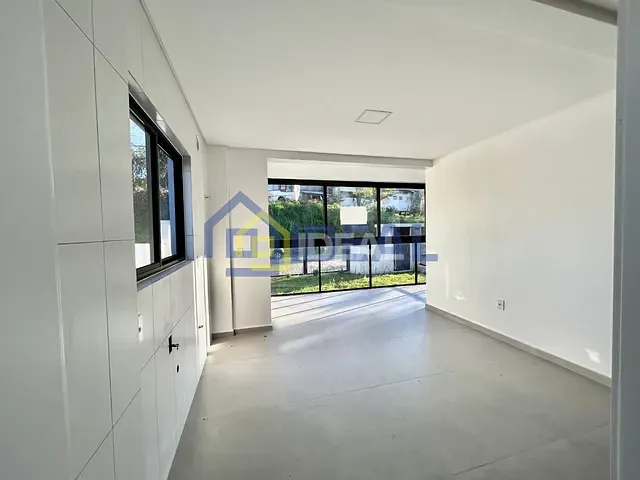 Apartamento 2 quartos e 2 banheiros, à venda, no bairro Guilherme Reich em Concórdia