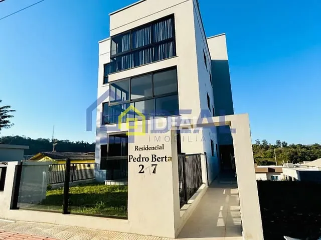 Apartamento 2 quartos e 2 banheiros, à venda, no bairro Guilherme Reich em Concórdia