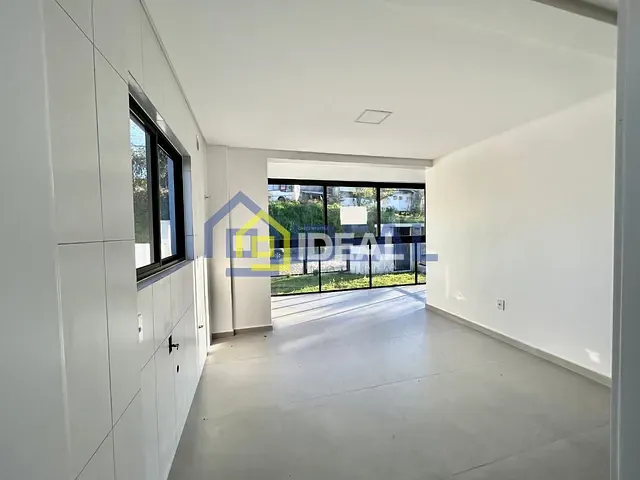 Apartamento 2 quartos e 2 banheiros, à venda, no bairro Guilherme Reich em Concórdia
