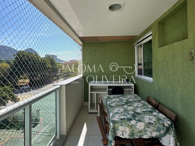 Apartamento 2 quartos e 2 banheiros, à venda, no bairro Camorim em Rio de Janeiro
