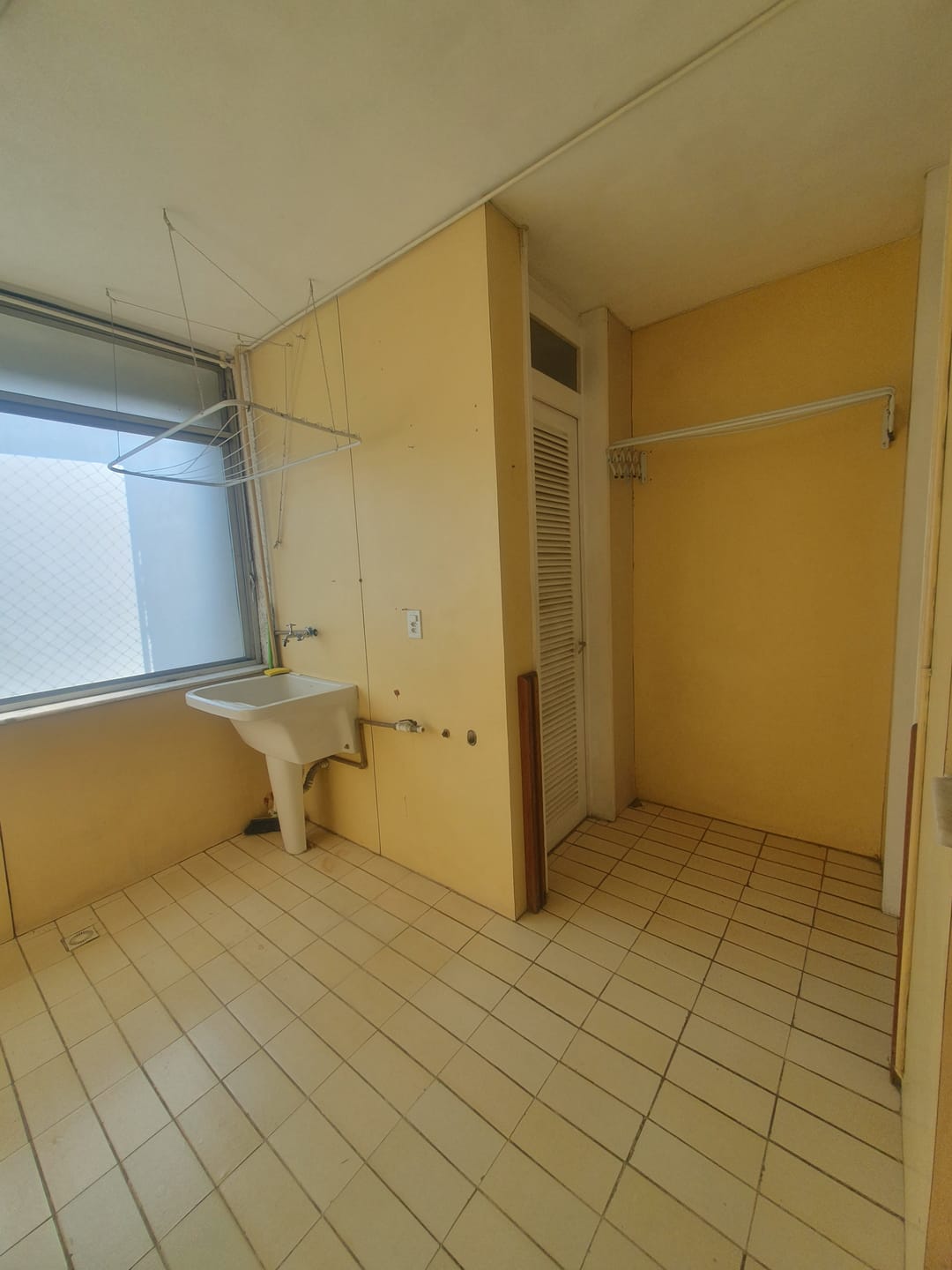 Apartamento para alugar com 3 quartos, 175m² - Foto 41