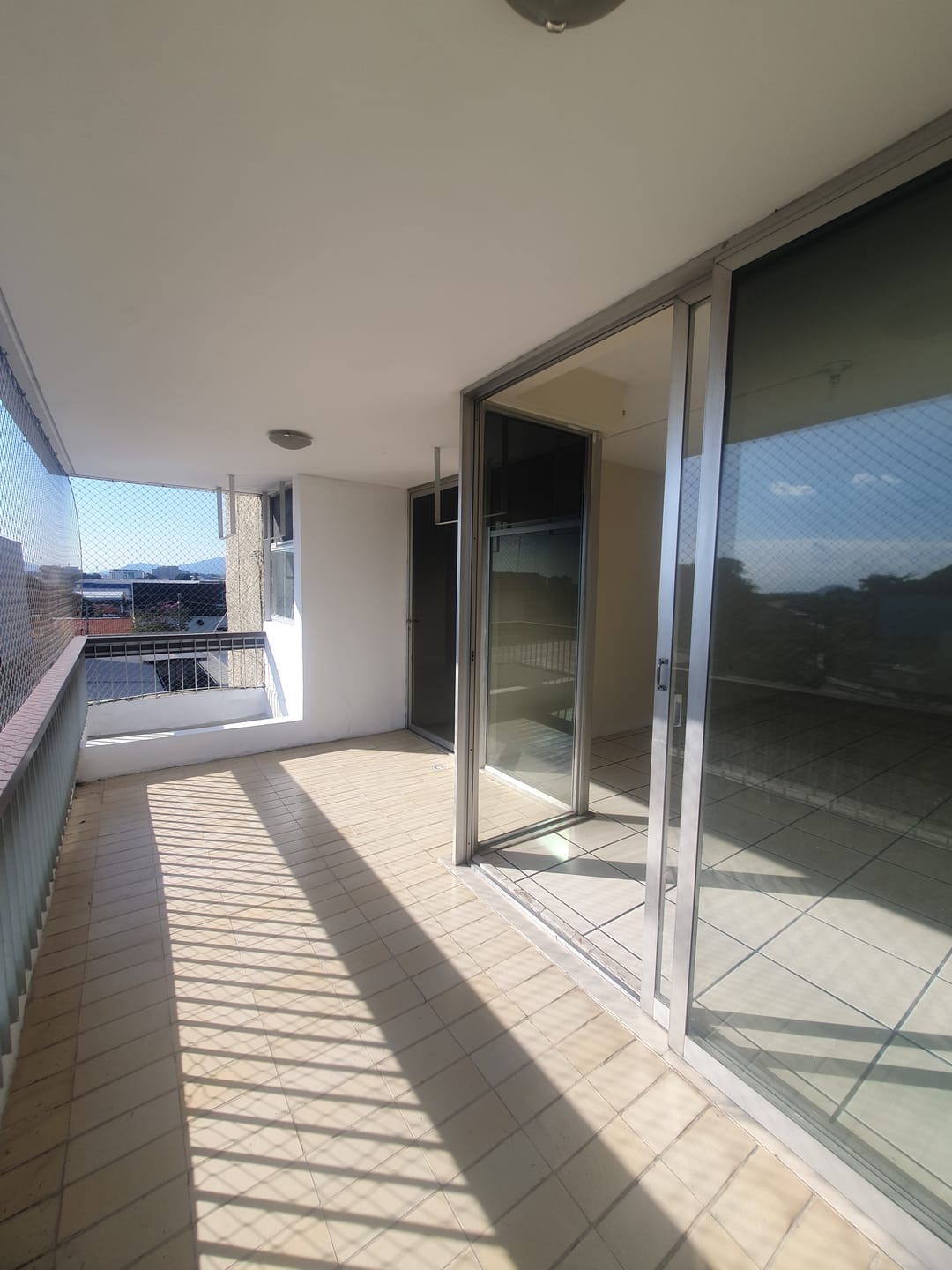 Apartamento para alugar com 3 quartos, 175m² - Foto 8