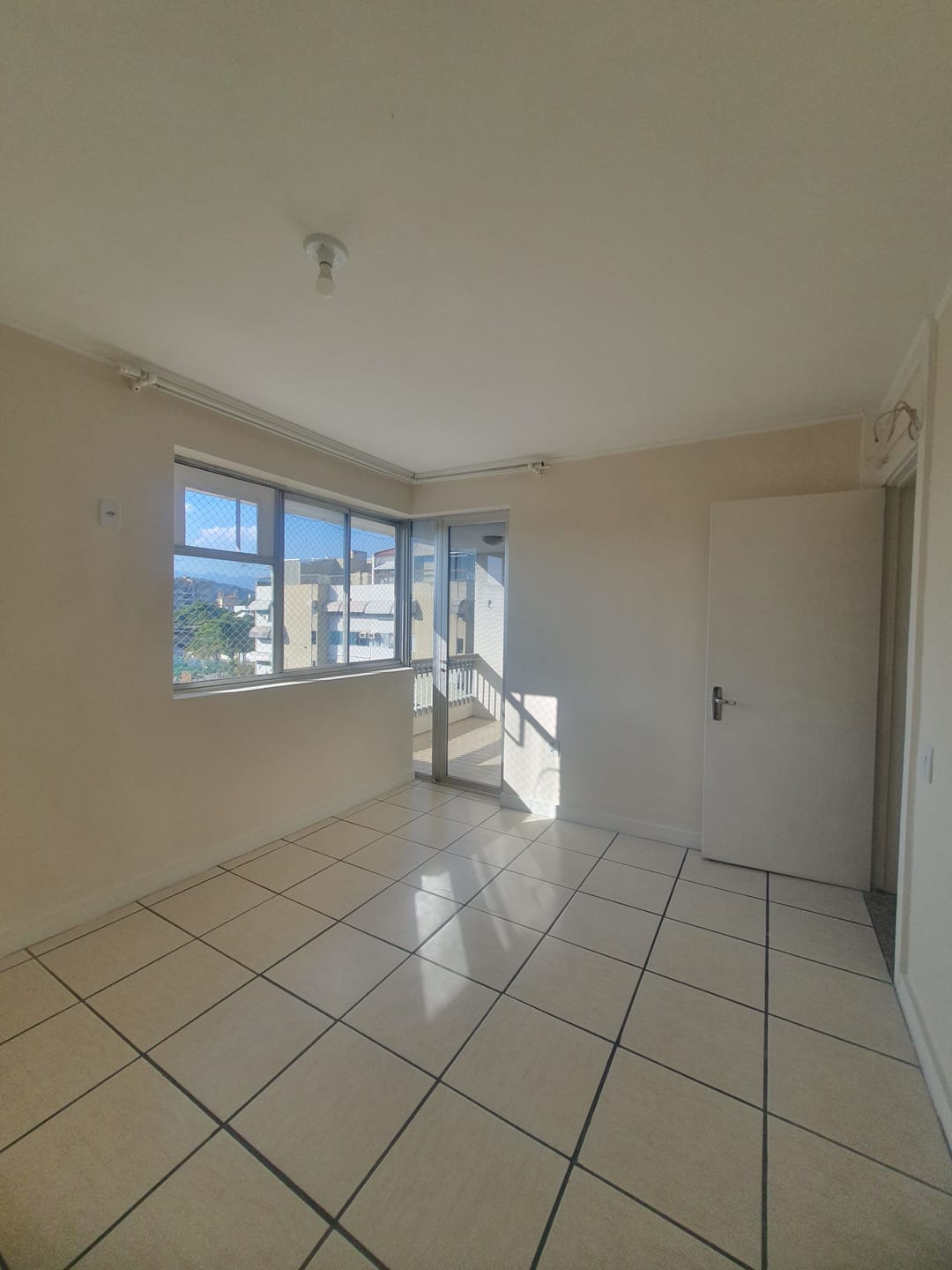 Apartamento para alugar com 3 quartos, 175m² - Foto 42