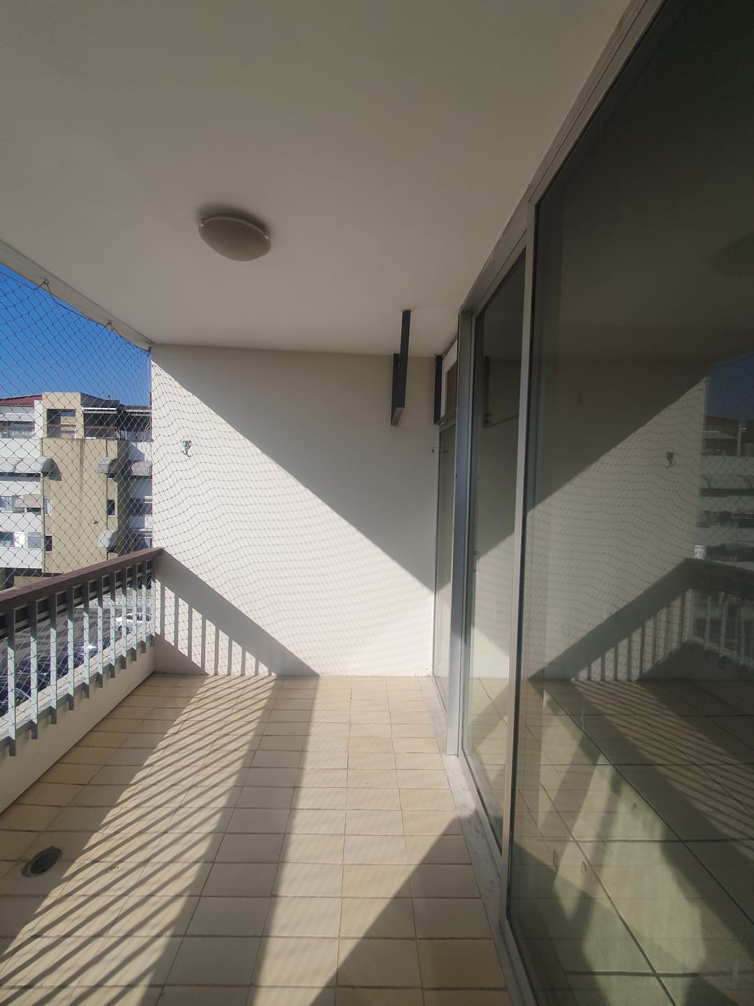 Apartamento para alugar com 3 quartos, 175m² - Foto 11