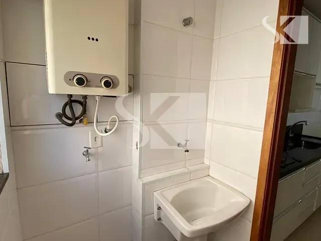 Apartamento com 79m² 2 quartos e 1 banheiro, à venda ou para alugar, no bairro Parque Campolim em Sorocaba