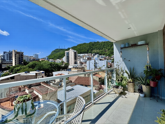 Apartamento 2 quartos e 2 banheiros, à venda, no bairro Jardim Glória em Juiz de Fora