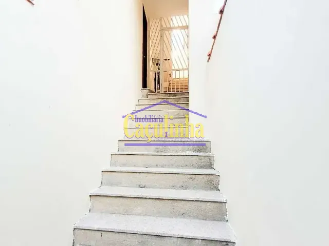 Apartamento com 1m² 3 quartos e 1 banheiro, à venda, no bairro Centro em Barra do Piraí