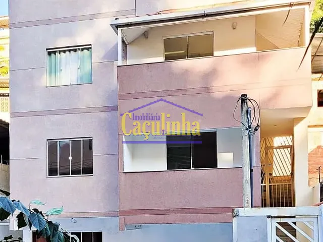 Apartamento com 1m² 3 quartos e 1 banheiro, à venda, no bairro Centro em Barra do Piraí