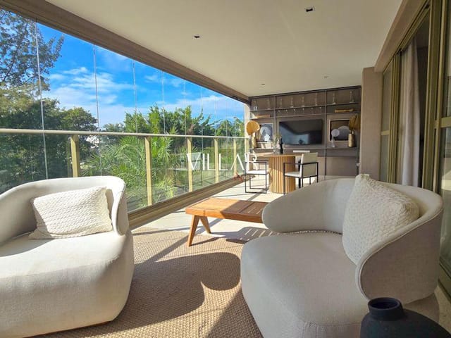 Apartamento com 190m² 3 quartos e 2 banheiros, à venda, no bairro Barra da Tijuca em Rio de Janeiro