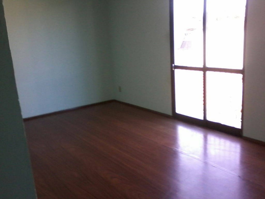 Apartamento à venda com 2 quartos, 60m² - Foto 1