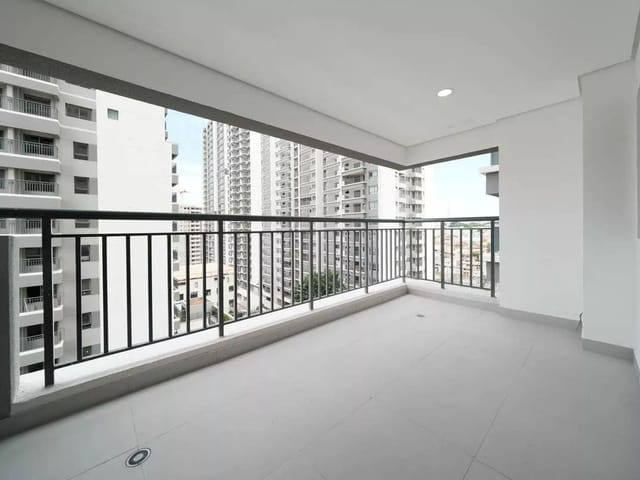 Apartamento 2 quartos e 2 banheiros, à venda, no bairro Vila Guilhermina em São Paulo