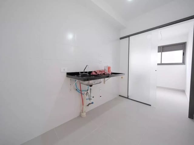 Apartamento 2 quartos e 2 banheiros, à venda, no bairro Vila Guilhermina em São Paulo