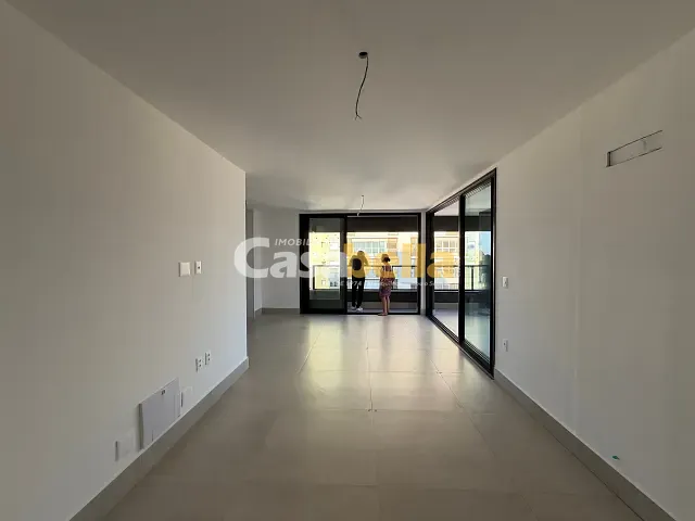 Apartamento com 136m² 3 quartos e 5 banheiros, à venda, no bairro Setor Marista em Goiânia