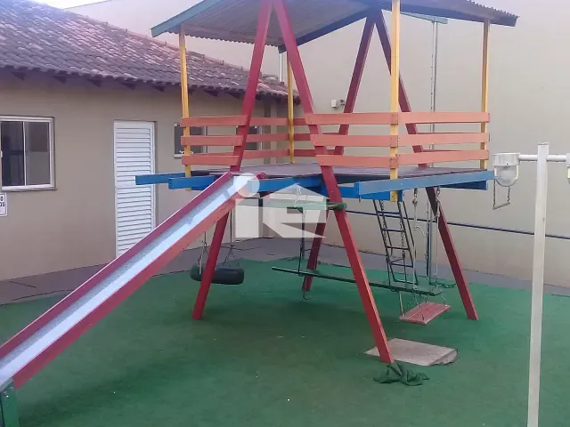 Apartamento 3 quartos e 1 banheiro, para alugar, no bairro Alto da Boa Vista em Rolândia
