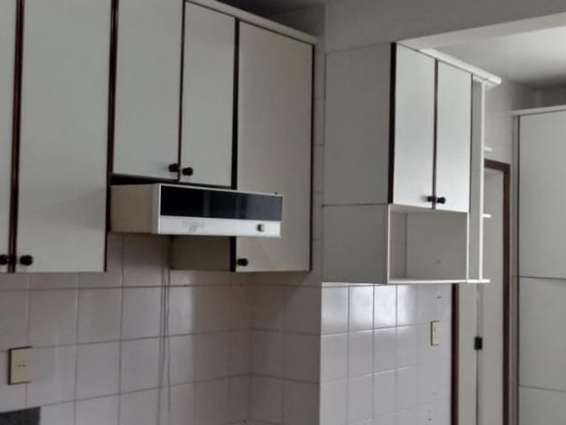 Apartamento 3 quartos e 3 banheiros, à venda, no bairro Stiep em Salvador