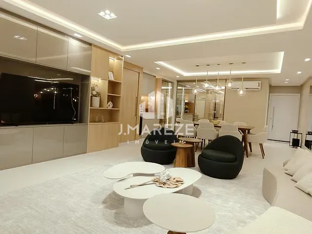 Apartamento com 311m² 3 quartos e 5 banheiros, à venda, no bairro CENTRO em APUCARANA