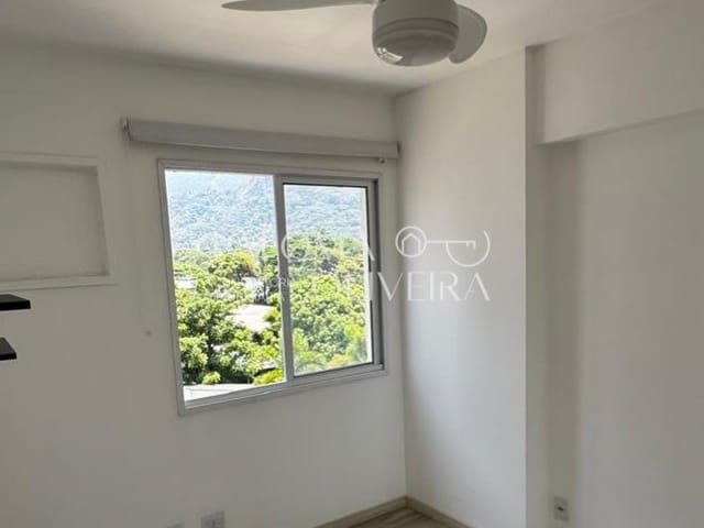 Apartamento 2 quartos e 1 banheiro, à venda, no bairro Jacarepaguá em Rio de Janeiro