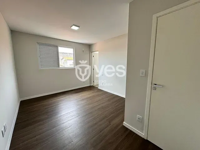 Apartamento 2 quartos e 2 banheiros, à venda, no bairro Centro em Araxá