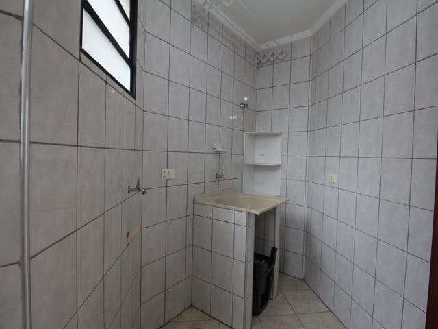 Apartamento com 125m² 2 quartos e 1 banheiro, para alugar, no bairro Jardim Guanabara em São João da Boa Vista