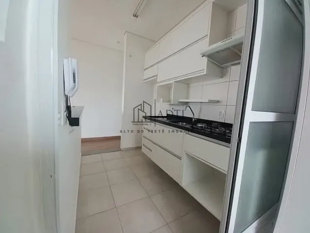 Apartamento 2 quartos e 2 banheiros, para alugar, no bairro Vila Suissa em Mogi das Cruzes
