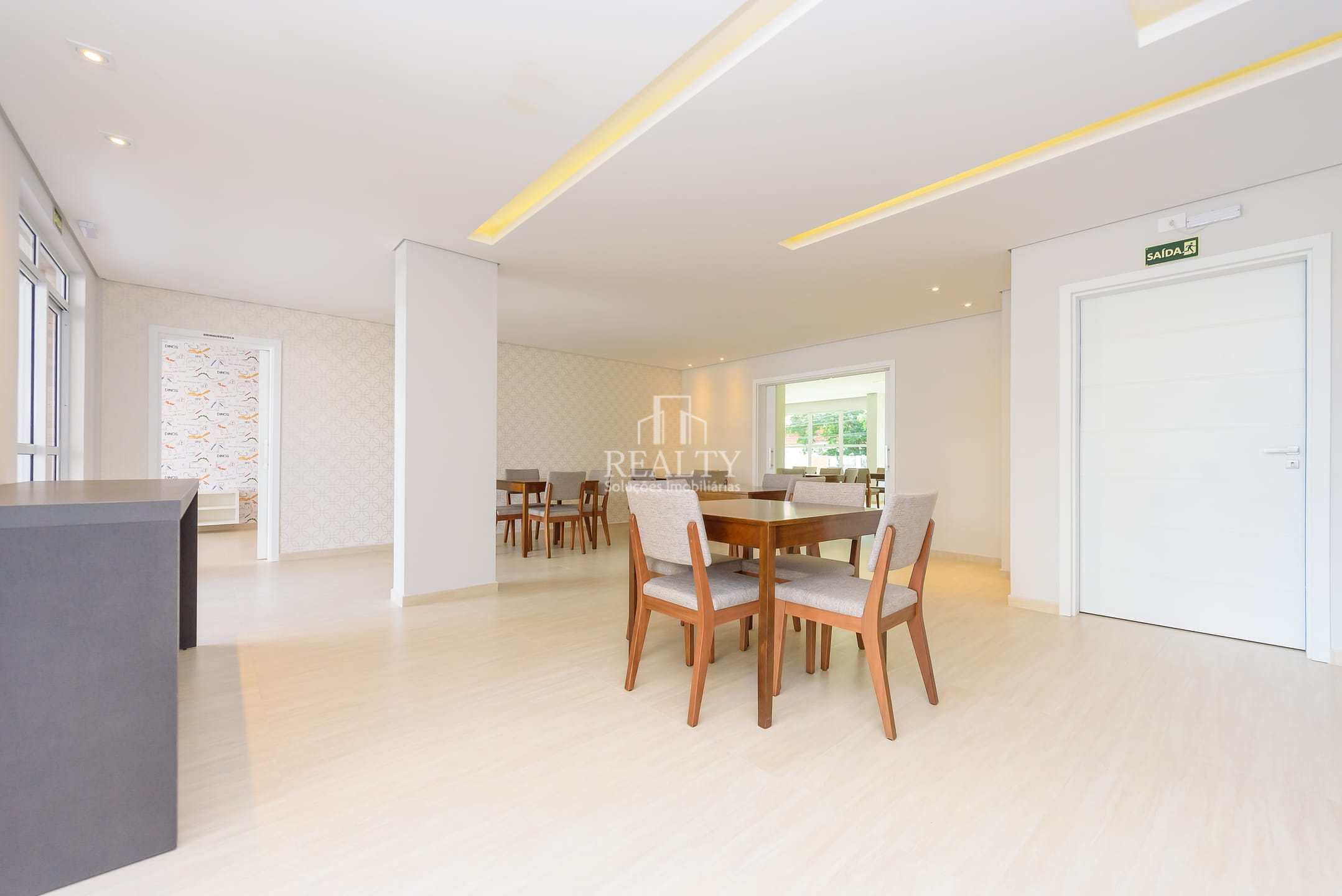 Apartamento à venda com 3 quartos, 77m² - Foto 6
