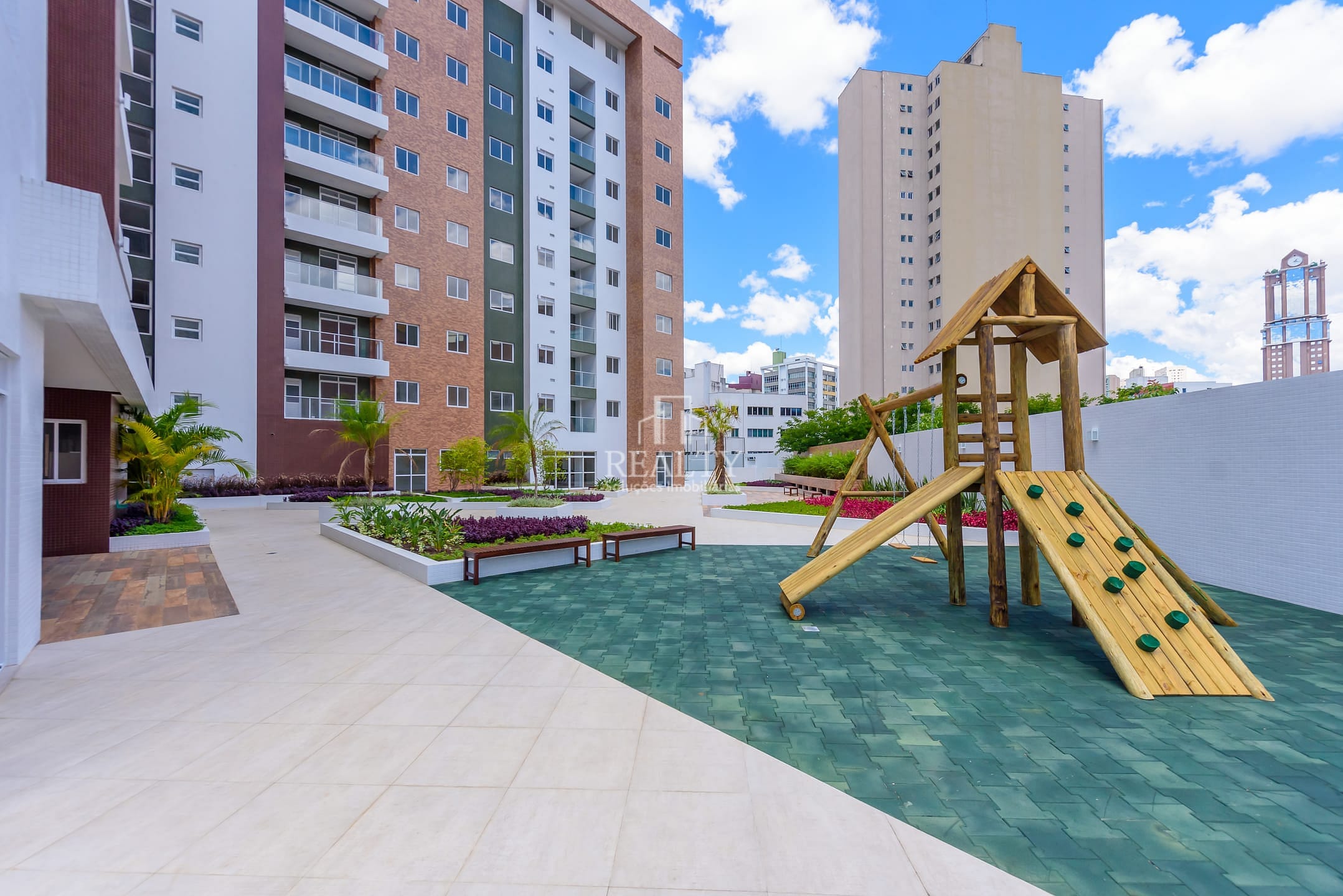 Apartamento à venda com 3 quartos, 77m² - Foto 14