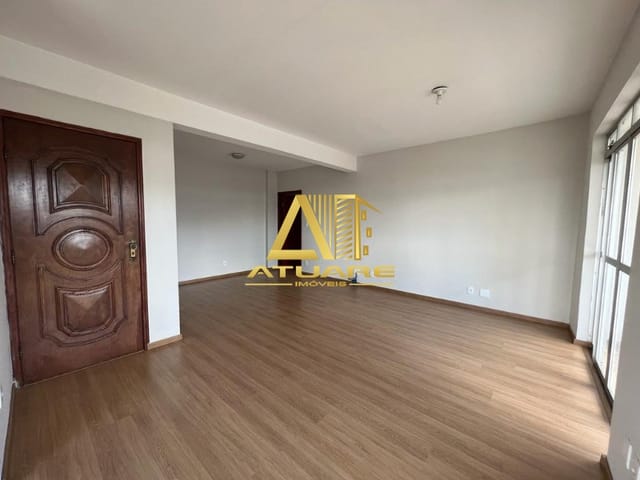 Apartamento com 140m² 3 quartos e 2 banheiros, para alugar, no bairro Centro em Pouso Alegre