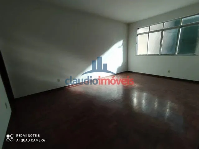 Apartamento 3 quartos e 2 banheiros, para alugar, no bairro Santa Rosa em Barra Mansa