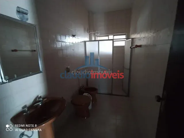 Apartamento 3 quartos e 2 banheiros, para alugar, no bairro Santa Rosa em Barra Mansa