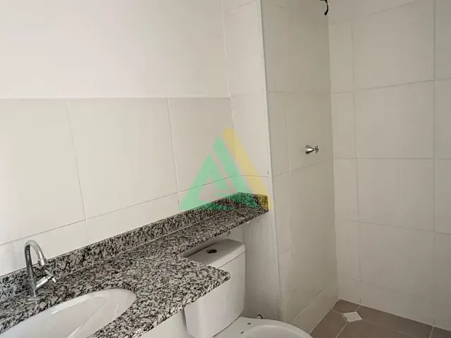 Apartamento 2 quartos e 2 banheiros, à venda, no bairro Tucura em Mogi Mirim