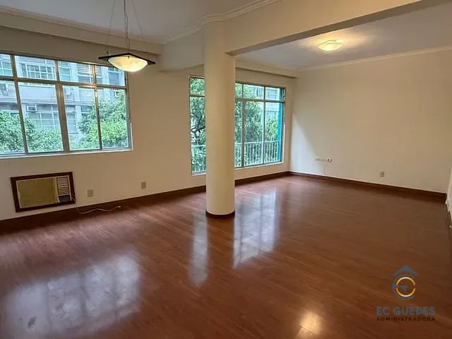 Apartamento com 120m² 3 quartos e 4 banheiros, para alugar, no bairro Copacabana em Rio de Janeiro