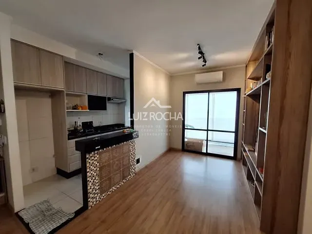 Apartamento 2 quartos e 2 banheiros, à venda, no bairro Granja Viana em Cotia