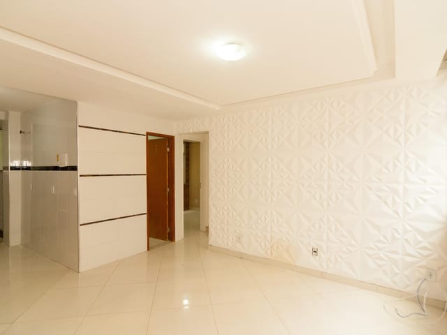 Apartamento 2 quartos e 1 banheiro, à venda, no bairro Jardim da Penha em Vitória