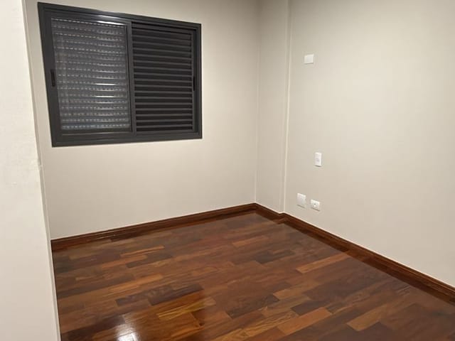 Apartamento 4 quartos e 4 banheiros, à venda, no bairro Zona 07 em Maringá
