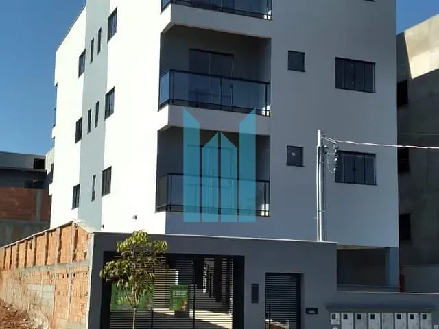 Apartamento 2 quartos e 2 banheiros, à venda, no bairro Loteamento Caldense em Poços de Caldas