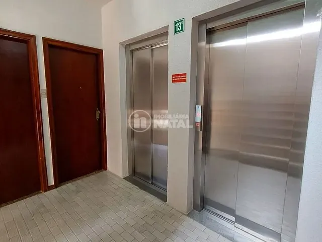 Apartamento com 1m² 4 quartos e 3 banheiros, à venda, no bairro Centro em Londrina
