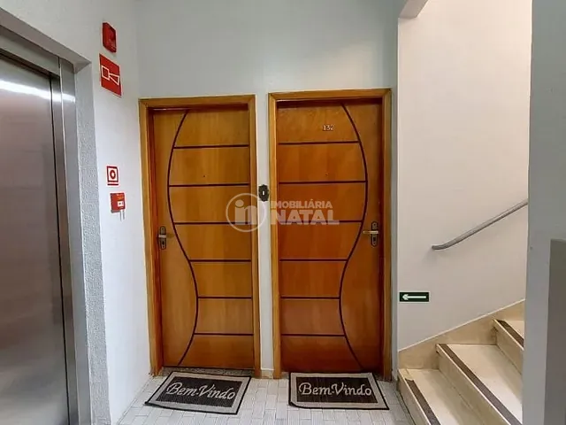 Apartamento com 1m² 4 quartos e 3 banheiros, à venda, no bairro Centro em Londrina