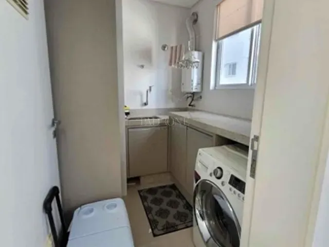 Apartamento 3 quartos e 4 banheiros, à venda, no bairro Centro em Balneário Camboriú